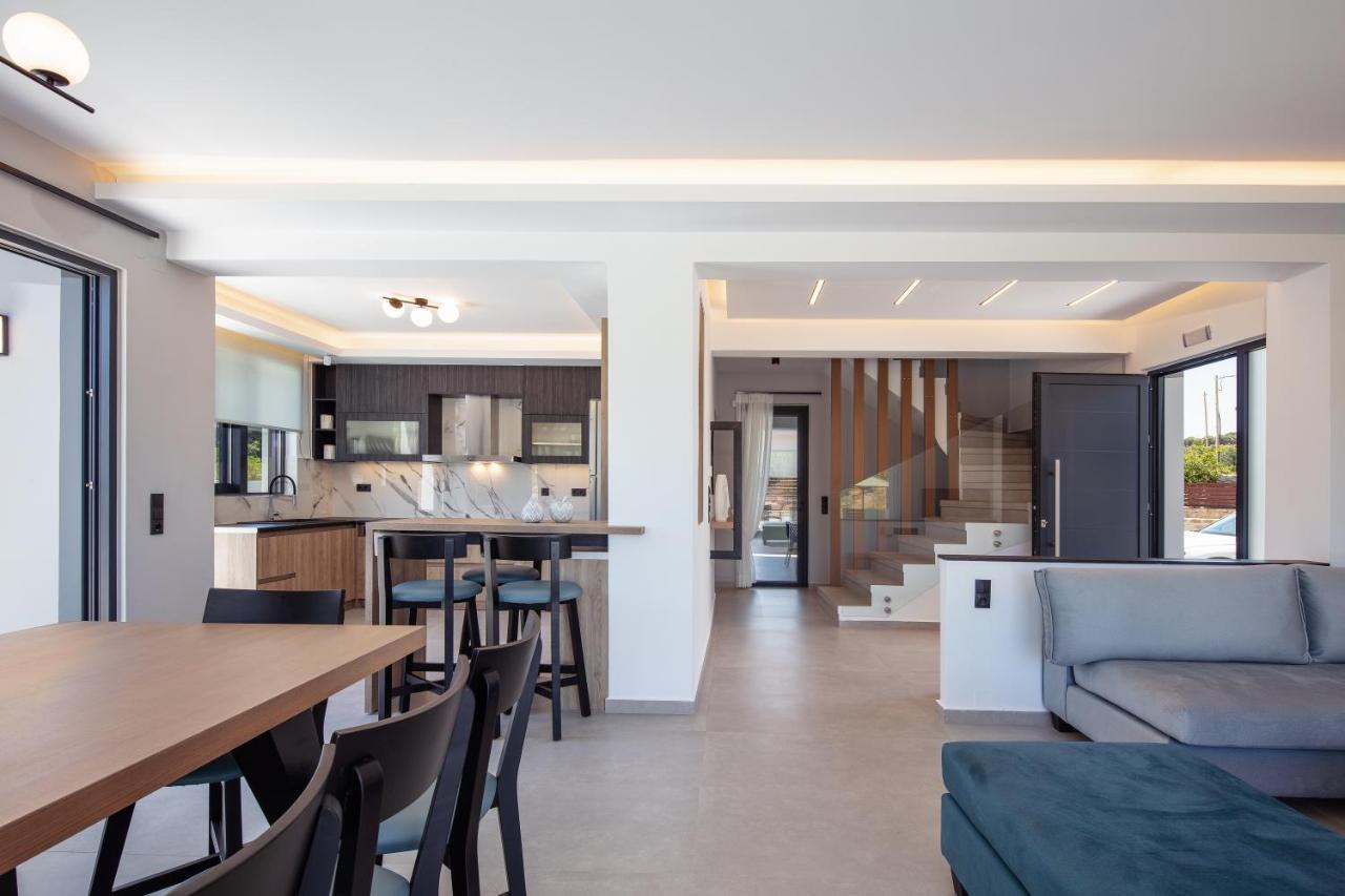 Sunnyside Villas, Ideal For Vibrant Stays,By Thinkvilla Pigianos Kampos  Exterior photo