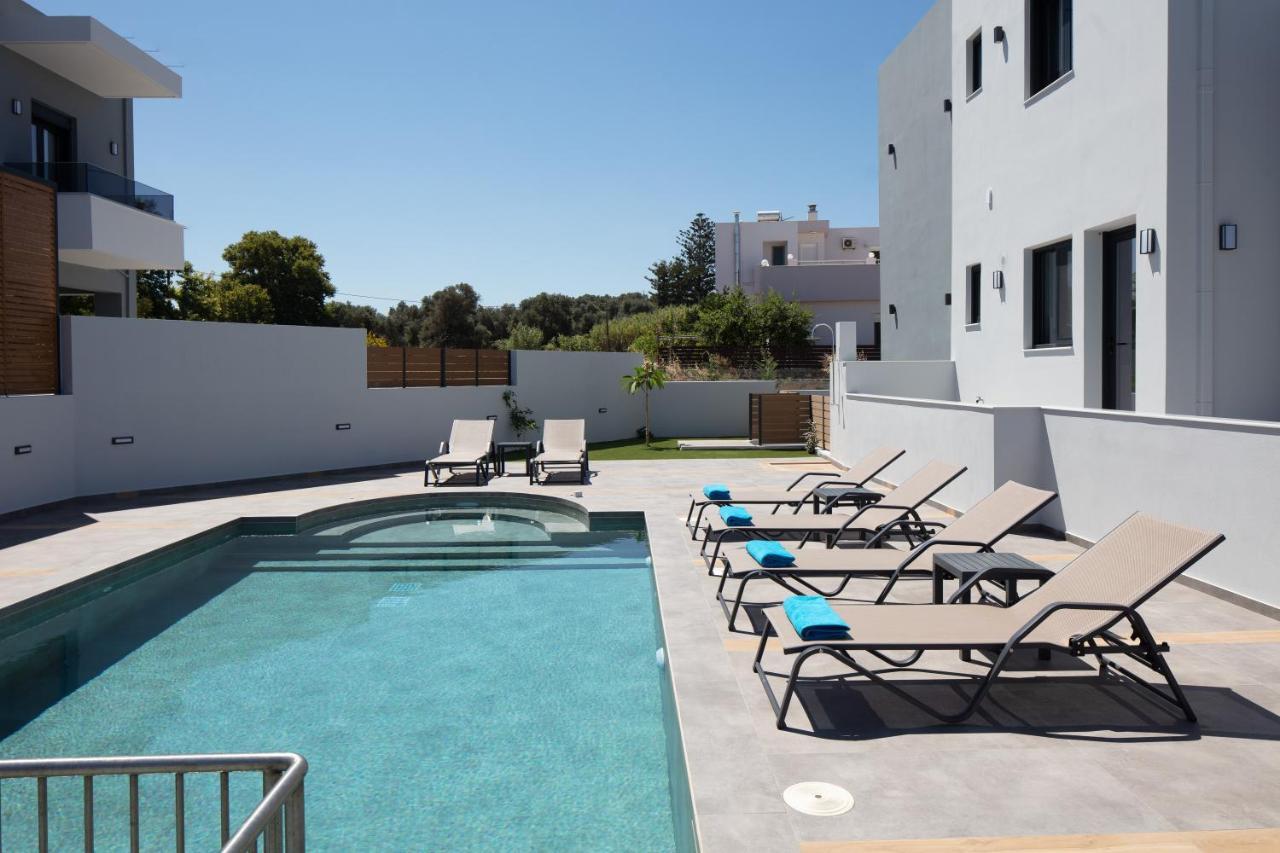 Sunnyside Villas, Ideal For Vibrant Stays,By Thinkvilla Pigianos Kampos  Exterior photo