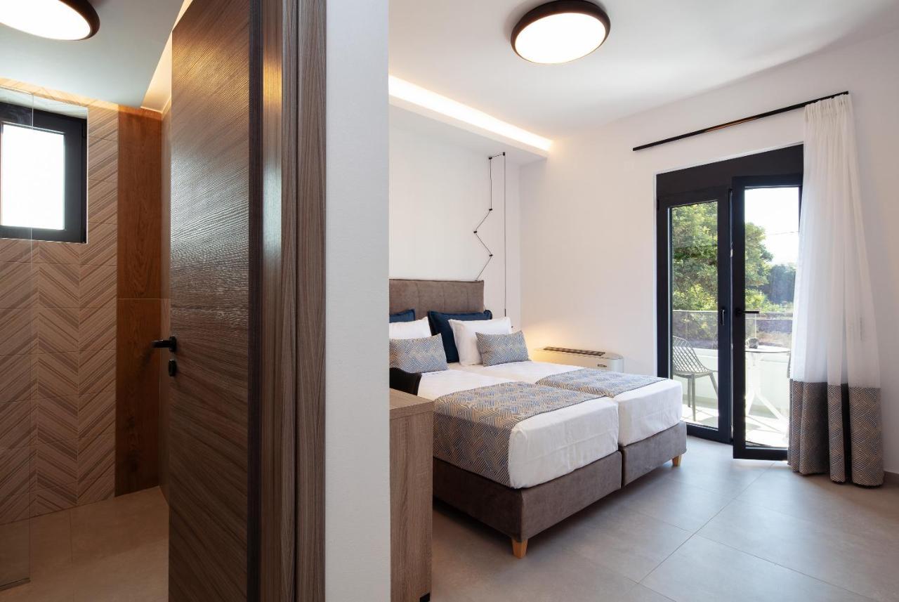 Sunnyside Villas, Ideal For Vibrant Stays,By Thinkvilla Pigianos Kampos  Exterior photo